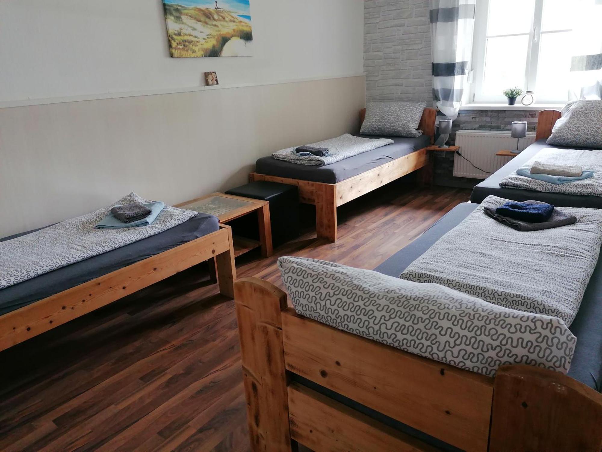 Nordseehostel Am Bahnhof Sande Zewnętrze zdjęcie